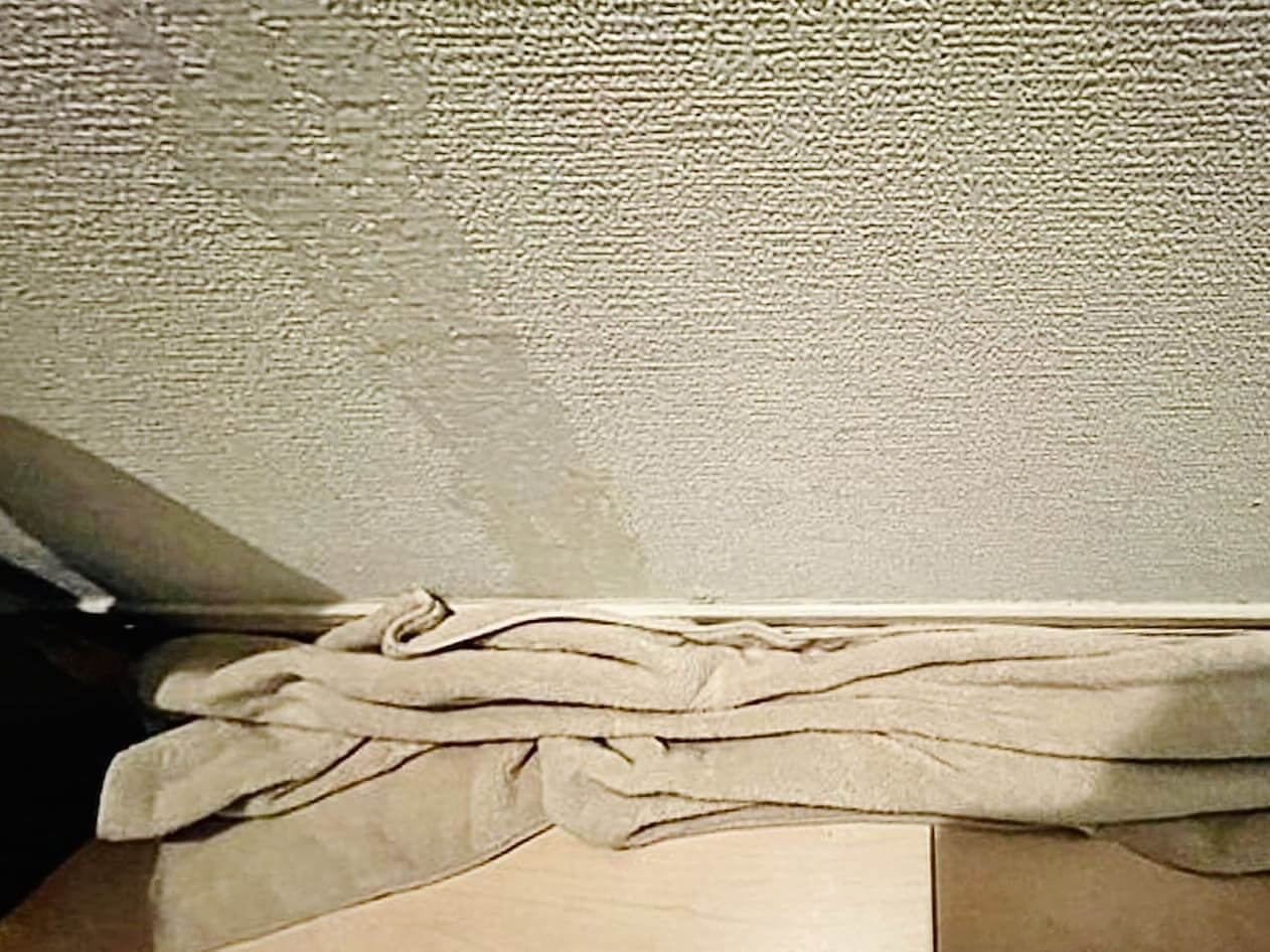 壁紙の漏水被害